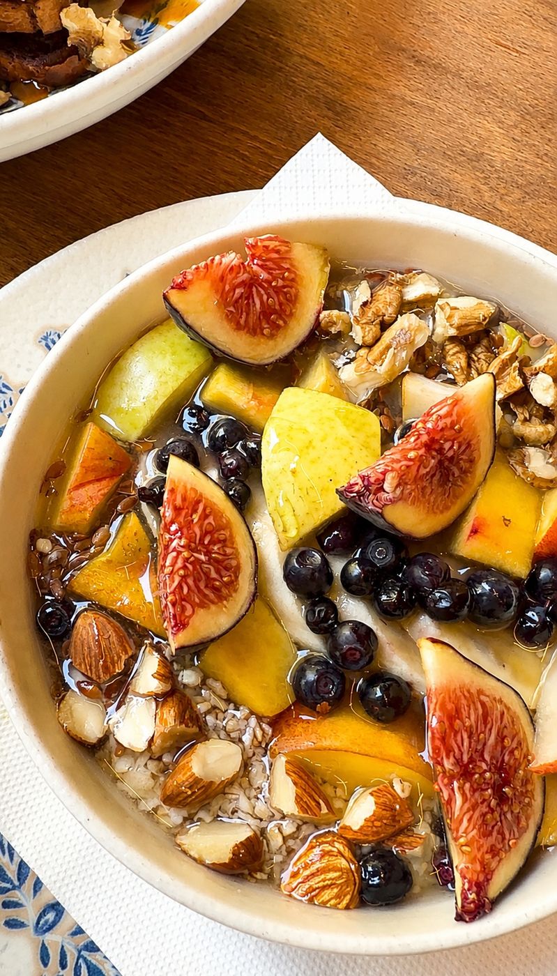 Granola and yogurt bowl with figs and blueberries